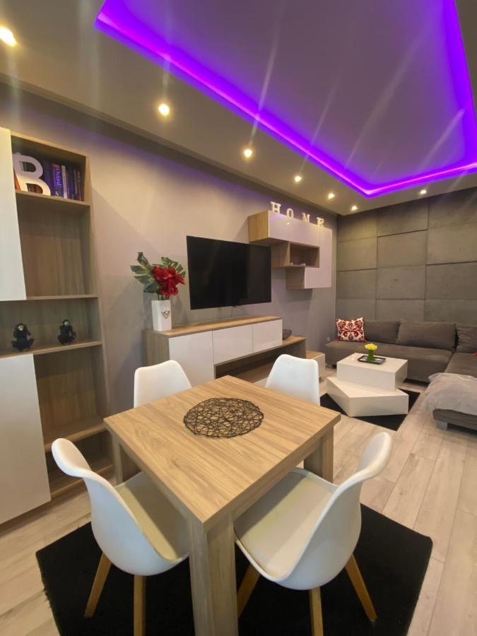 شقة غدانسك  في Apartament Przy Plazy De Luxe 70M2 المظهر الخارجي الصورة