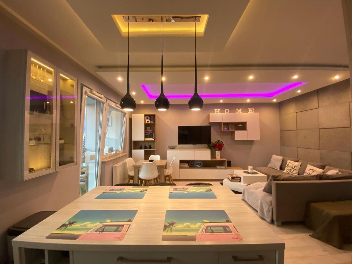 شقة غدانسك  في Apartament Przy Plazy De Luxe 70M2 المظهر الخارجي الصورة